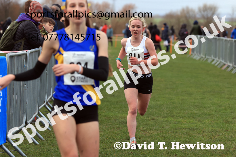 Womens Under-17s, 2026 Northern Cross Country Champs., Pontefract Racecourse, Pontefract. Photo: David T. Hewitson/Sports for All Pics